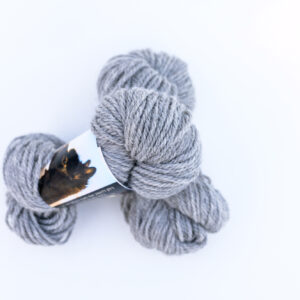 דוללה לסריגה אפור בהיר