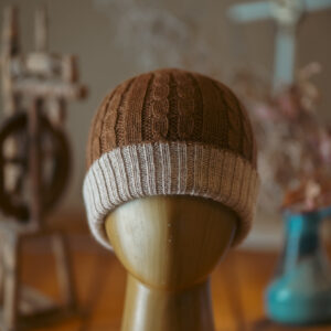 כובע דו צדדי 100% צמר אלפקה - חום בהיר/קרם