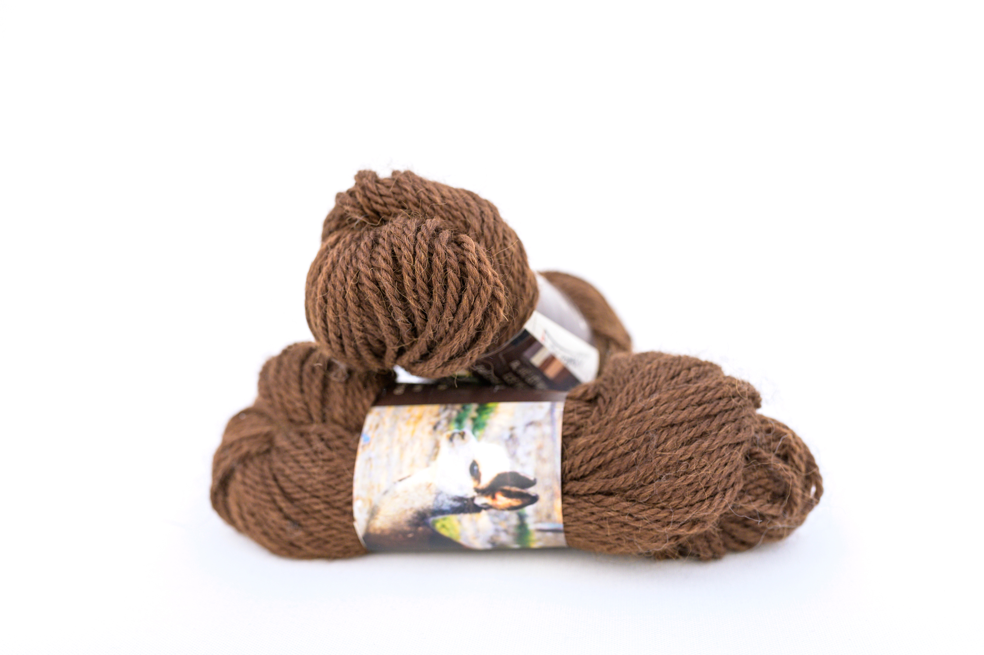 דוללה לסריגה חום כהה