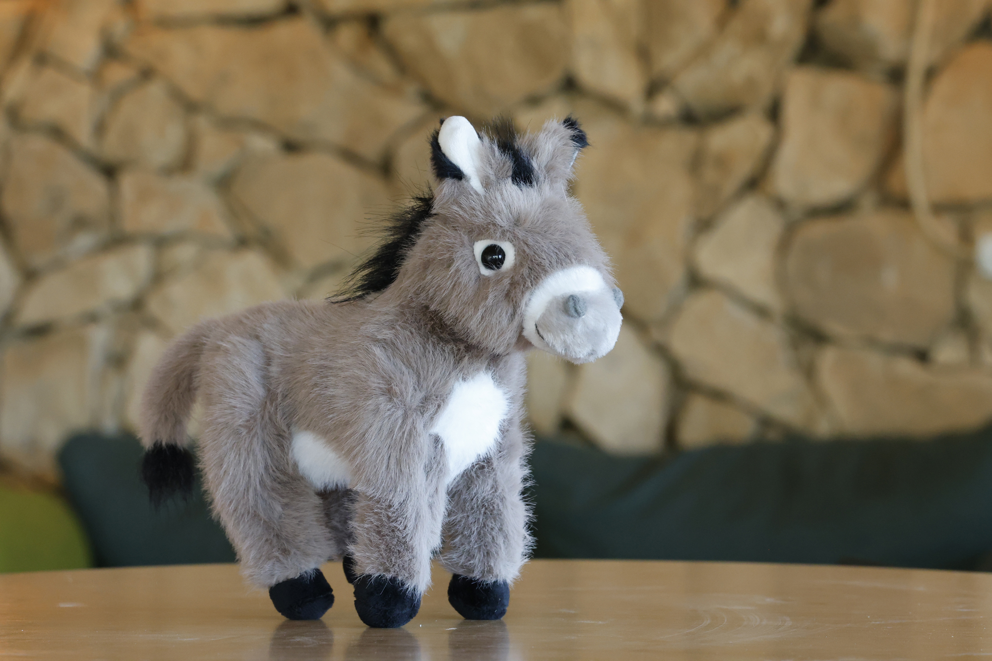 שאקירה - בובת חמור